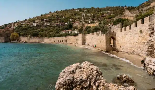 Antalya’da En İyi Tatil Nerede Yapılır?