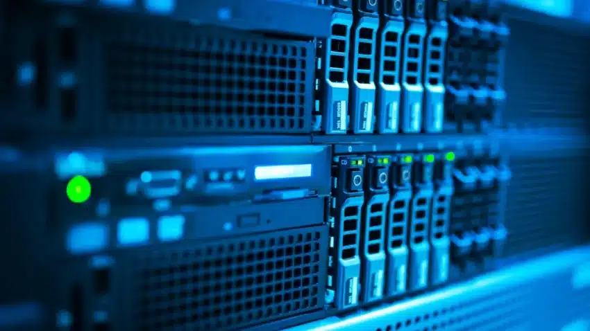 A dedicated server: Basic knowledge you must have prior to rent