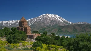 Akdamar Adası - Tarihi ve Kültürel Zenginliklerle Dolu Bir Hazine