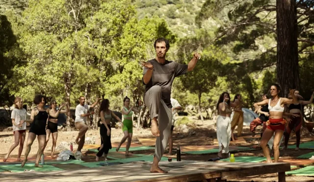 Yoga Kampı Nedir, Nasıl Yapılır?