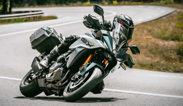 Spor ve Maceranın Buluştuğu Nokta: 2024 Suzuki GSX-S1000GX+ İncelemesi