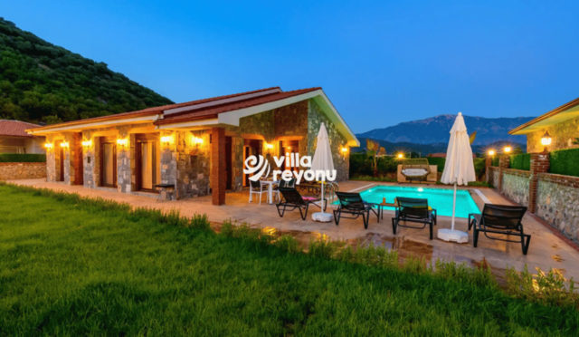 Fethiye Merkez’de Konforlu Villa Tatili