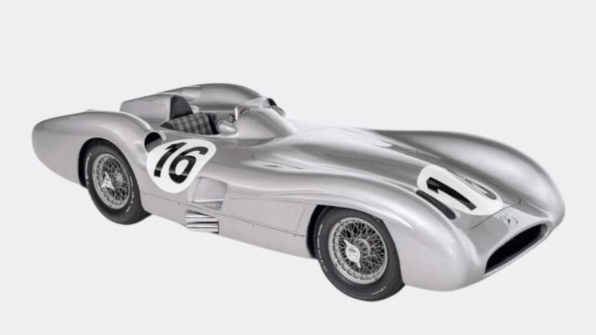 Efsanevi 1954 Model Mercedes-Benz W 196 R Stromlinienwagen, €51 Milyona Satıldı