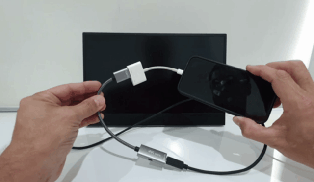 why-do-some-portable-monitors-lose-signal-when-connecting-to-a-phone