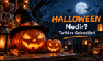 Üzerinde siyah bir cadı şapkası bulunan ışıklı oyulmuş bal kabağı, dolunay, yarasalar, iskelet ve arka planda karanlık bir ev ile "Halloween Nedir? Tarihi ve Gelenekleri" yazan Teknobird görseli.